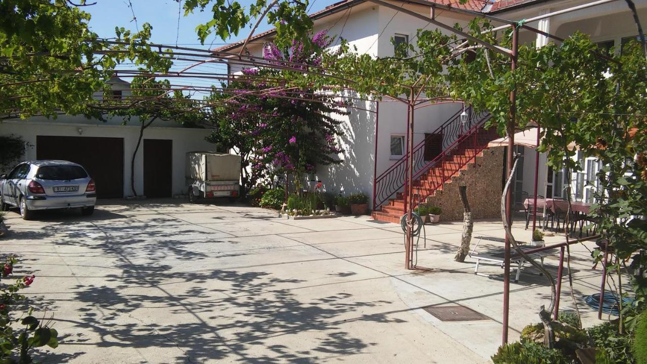 Apartments With A Parking Space Supetarska Draga - Donja, Rab - 11237 Exterior photo